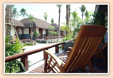 Iyara Beach Hotel & Plaza 7